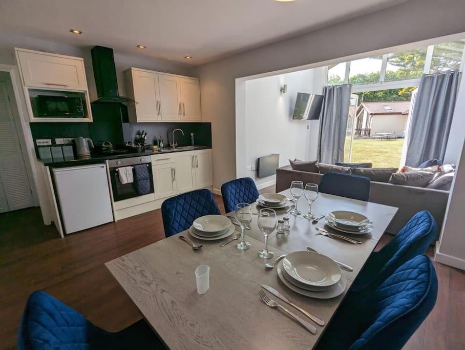Stoneleigh Cottage #10 Seaton  Luaran gambar